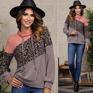 Women's Leopard Print Color Block Top